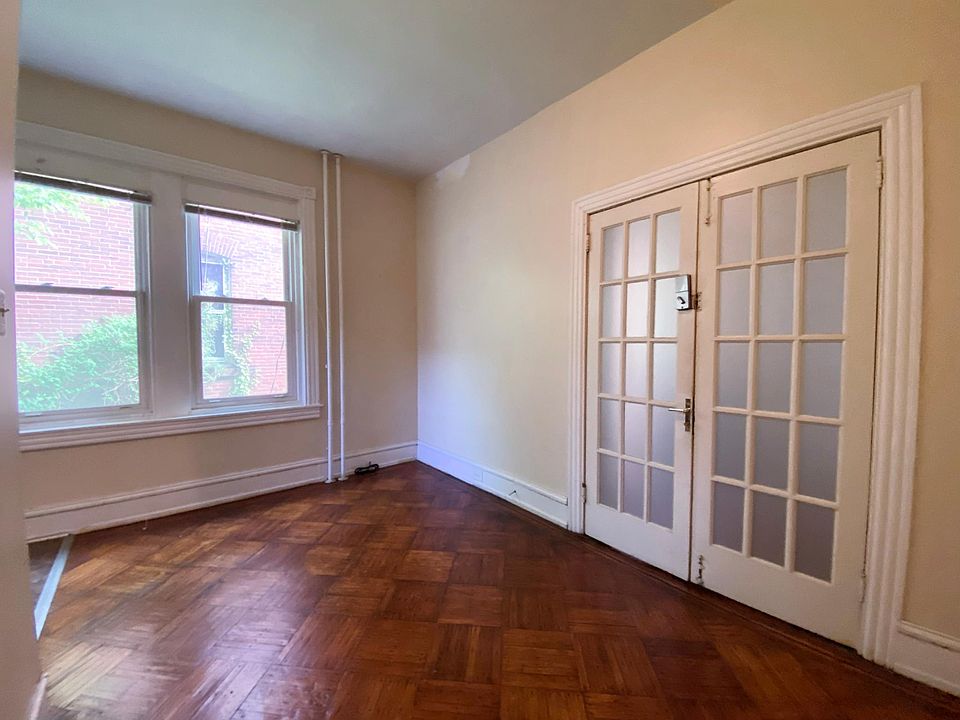 1st image of 1011 S 47th St Floor 1