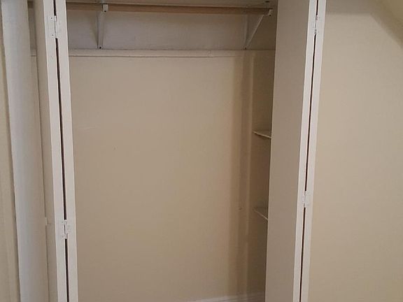 3rd image of 1309 Bourbon St APT 2