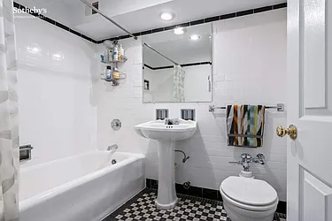 Rented by Sotheby's International Realty