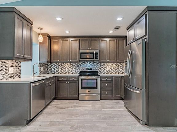5th image of 12251 Delaware Woods Ln