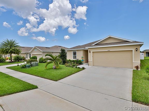 3rd image of 2743 Star Coral Ln