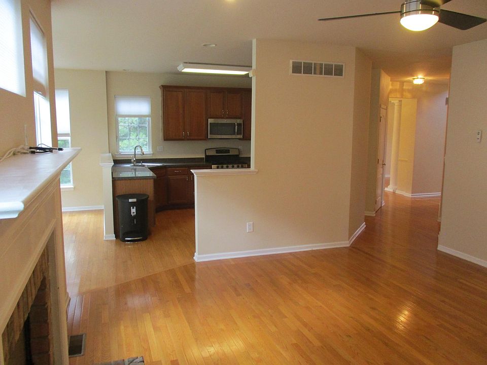 220 Roosevelt Dr Fishkill, NY, 12524 Apartments for Rent Zillow