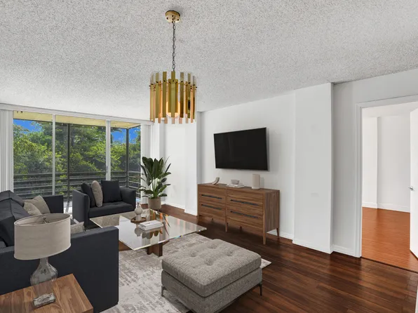 105 Royal Park Drive #3d, Oakland Park, FL 33309