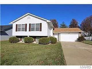 4666 Kellykris Dr photo 1