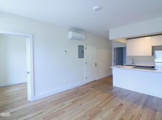 2304 Jackson Ave APT 3F, Long Island City, NY 11101