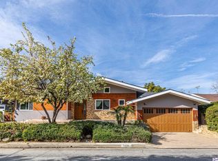 5525 Stardust Rd, La Canada Flintridge, CA 91011