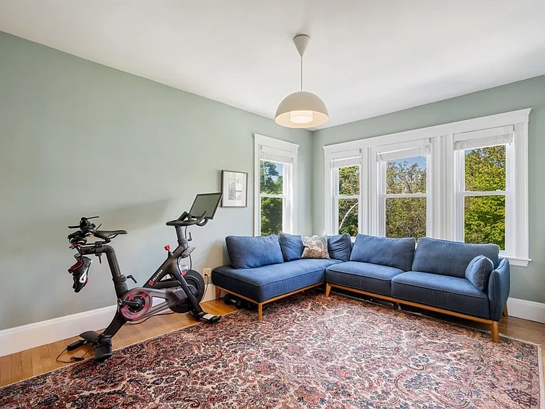 4 Linden Ct #3 — Photo 10