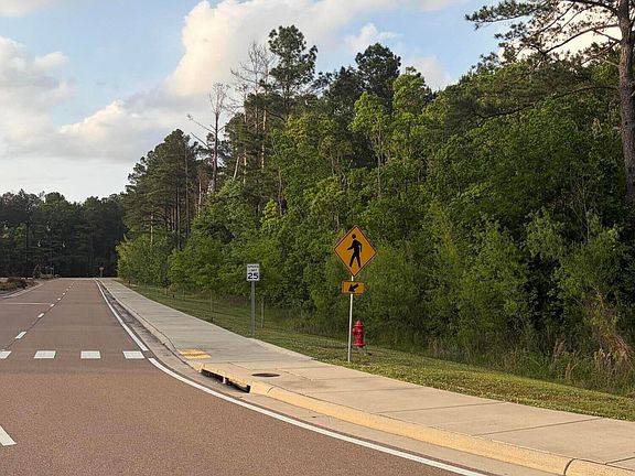 5th image of Airport Rd