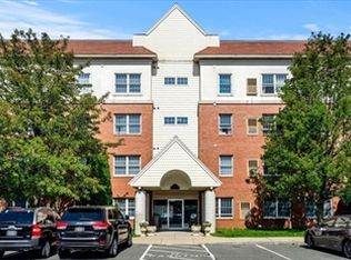 20 Heaths Ct APT 209, Lynn, MA 01905