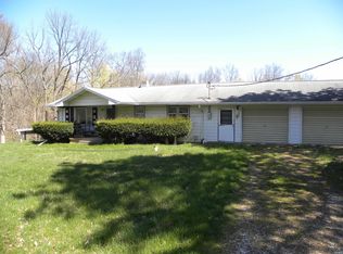 1523 Freeman Rd, Bloomfield, IN 47460