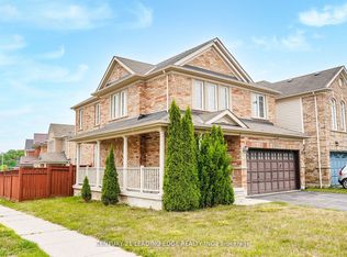 33 Dring St, Ajax, ON L1T 4Y3
