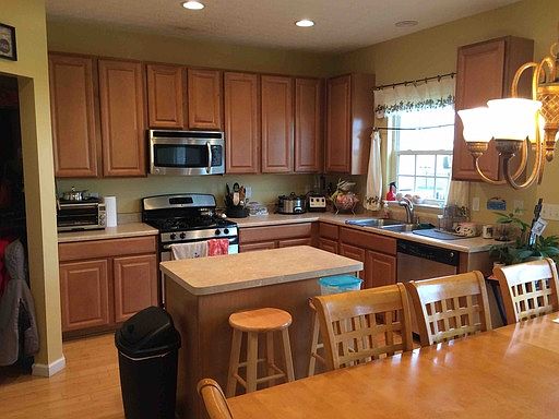 1st image of 2724 Laurelwood Ct