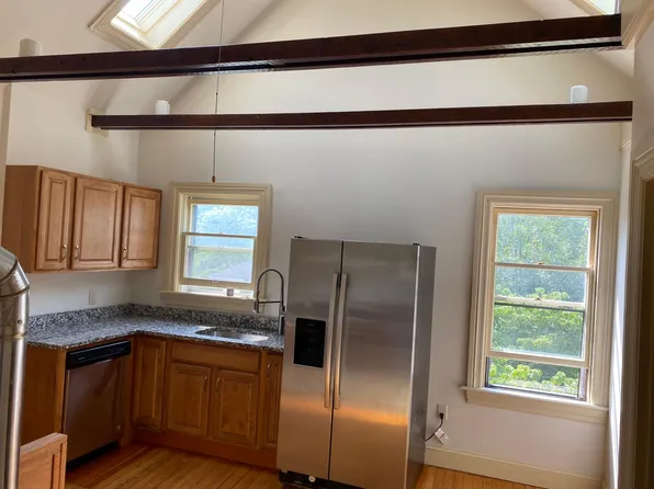 74 Pidge Ave Unit 3, Pawtucket, RI 02860