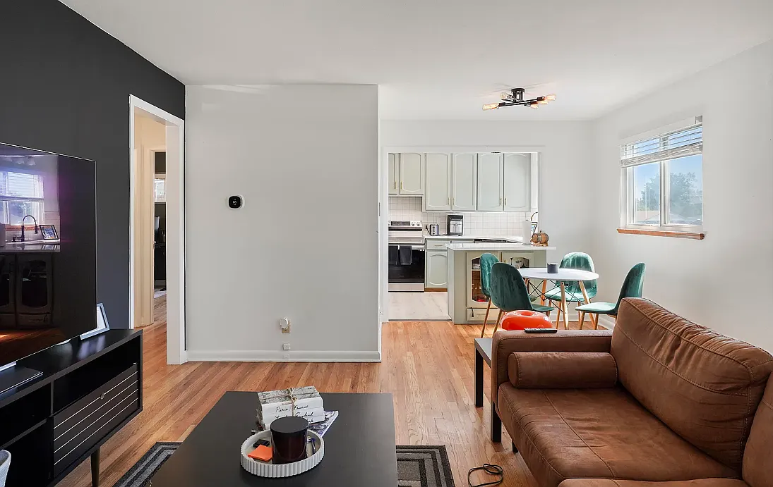 3 bed, 1434 sqft, $2,900 — Photo 4