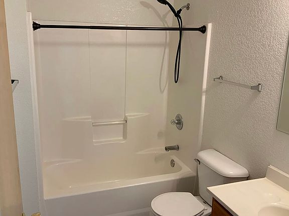 2nd image of 1017 Boswell Dr