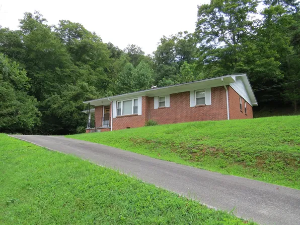 14184 State Highway 223, Flat Lick, KY 40935