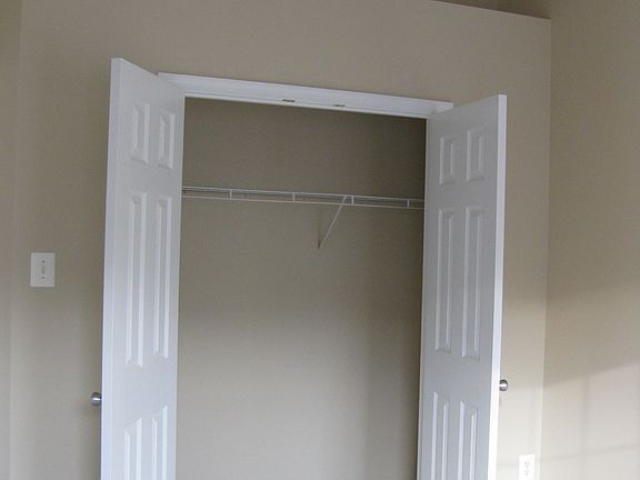 5th image of 7642 Tall Pin Oak Dr Unit 114