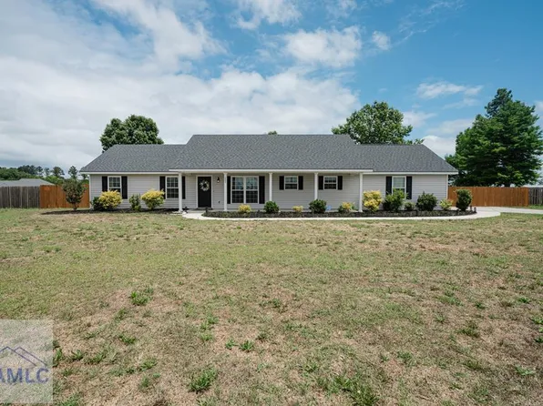 505 Park Pl, Ellabell, GA 31308
