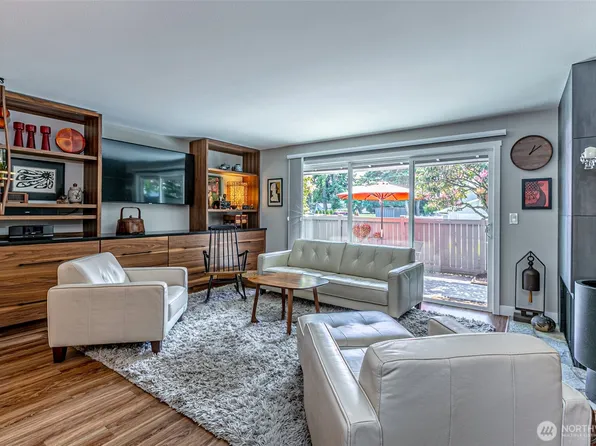 1372 Bel Air Road #27, Tacoma, WA 98406