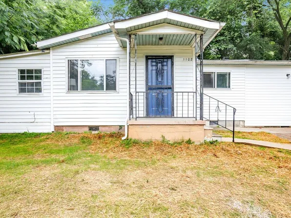 1102 Moss Dr, Chattanooga, TN 37411