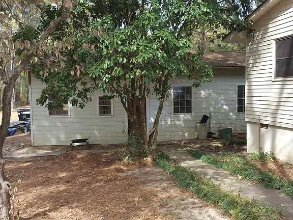 2nd image of 1120 Lakeshore Dr
