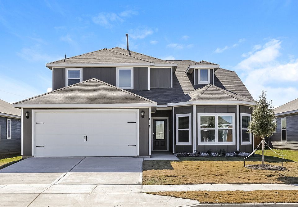 1st image of 1328 Redpine Dr