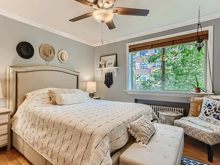 1055 E Ellsworth Ave #11 — Photo 6