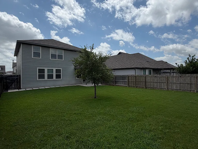 4917 Drovers Path — Photo 29