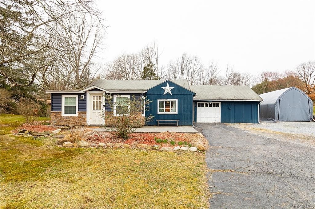 1263 Salt Point Turnpike, Pleasant Valley, NY 12569 Zillow