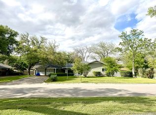 629 Winfield Blvd, Windcrest, TX 78239