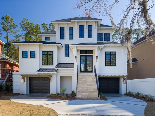 4 Berkshire Ct, Hilton Head Island, SC 29928