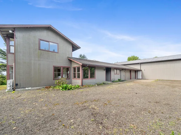 8095 Bewley St, Bay City, OR 97107