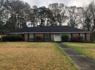 308 Beverly Ln, Hattiesburg, MS 39402