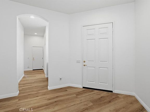 4th image of 26757 Queen Ct
