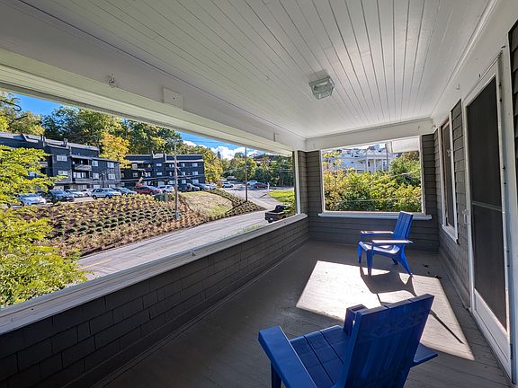 4th image of 708 Stewart Ave #2