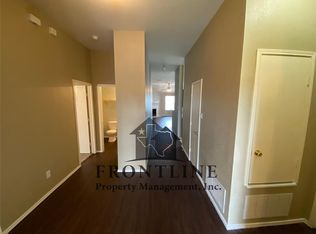 527 Elk Run Dr, Fort Worth, TX 76140