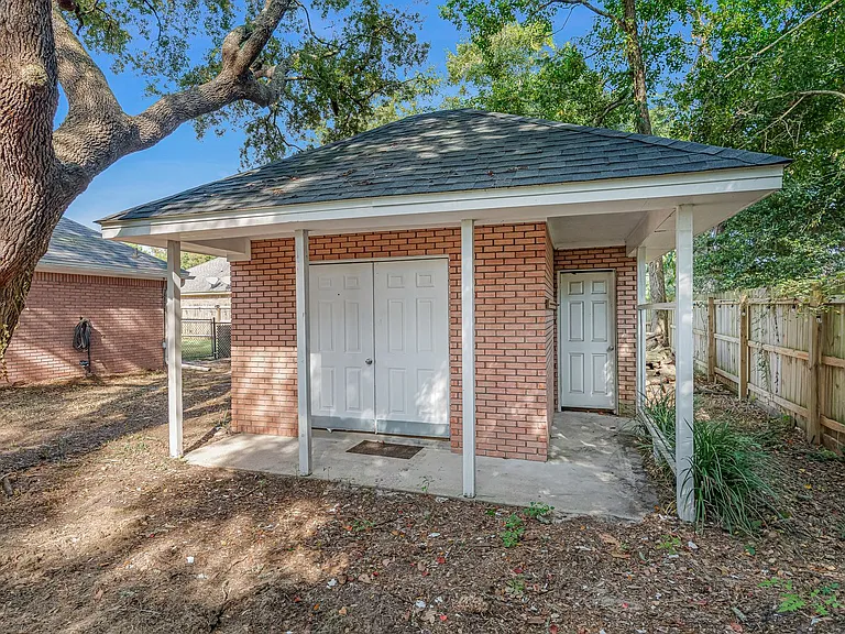 10008 Calle De Palencia — Photo 53