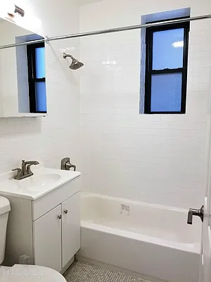 Rented by Hillel Realty Group | media 7