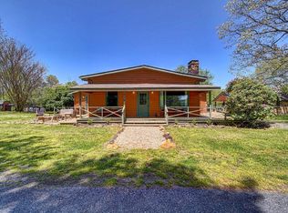 110 Walker Farm Cir, Blairsville, GA 30512