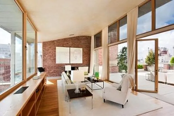 Sold by Corcoran | media 17