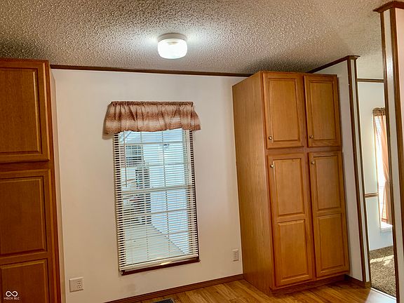 5th image of 514 Welcome Way