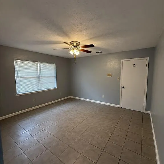 940 West Ln #243 — Photo 12