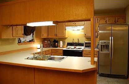 5th image of 208 Saint Patrick St