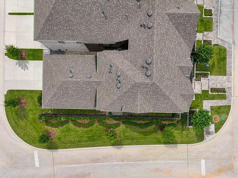 599 Cypress Valley Ave — Photo 3