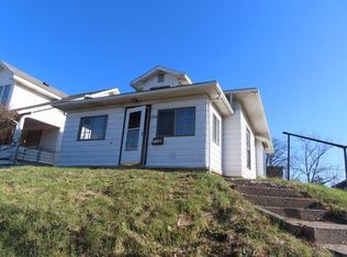 2014 S Walnut St, Muncie, IN 47302