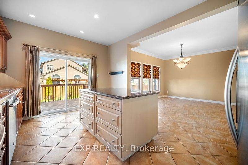 Ottawa House for rent - 4 Bedrooms — photo 16