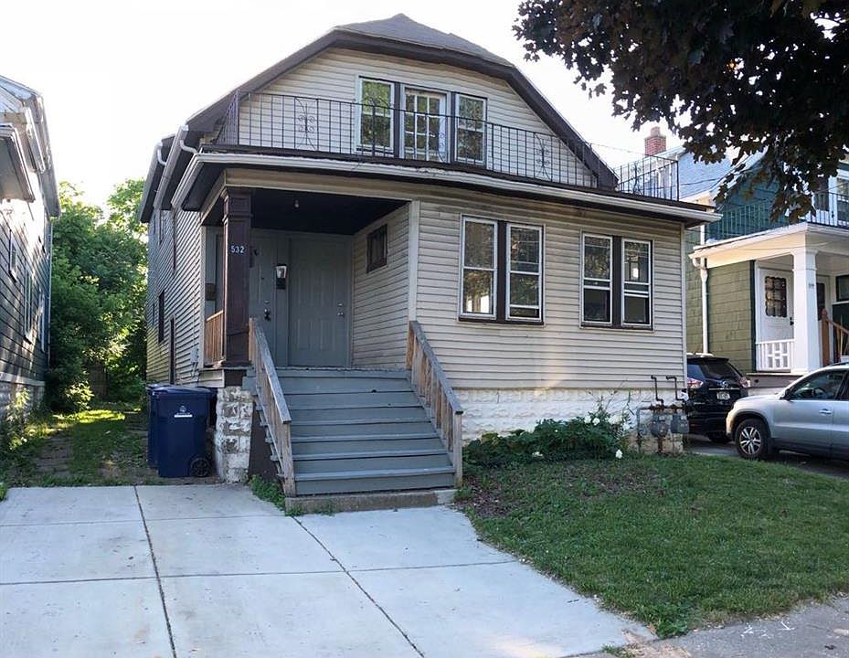 1st image of 532 Moselle St