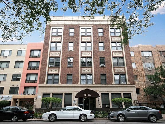 5th image of 3616 N Pine Grove Ave APT 124