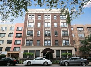 3616 N Pine Grove Ave APT 316, Chicago, IL 60613