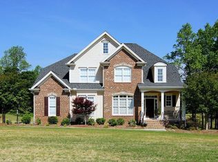 260 Marcellus Way, Clayton, NC 27527